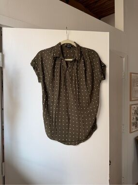 Madewell Olive Green Polka Dot Short Sleeve Button-Front Blouse